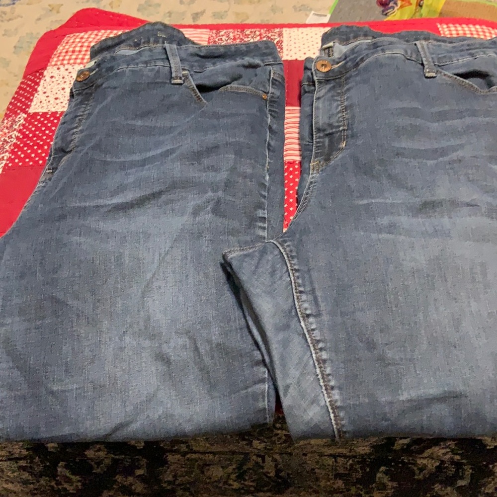 2 pairs skinny jeans